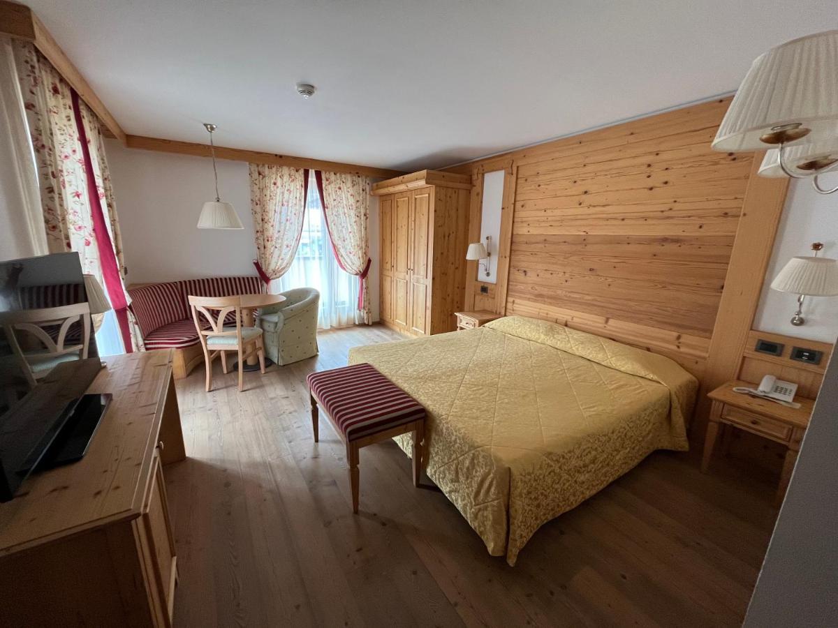 Hotel Campiglio Bellavista Madonna Esterno foto