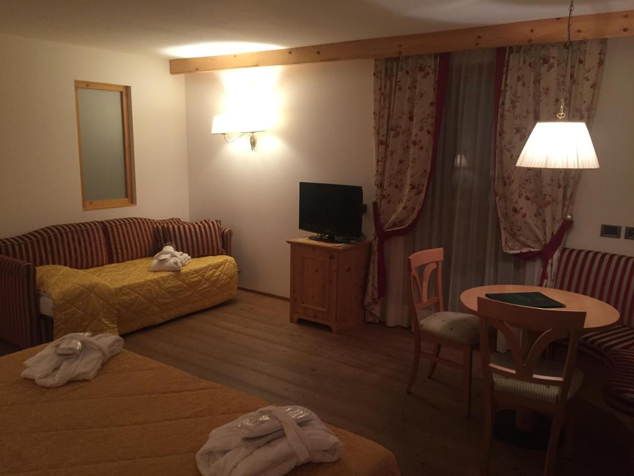 Hotel Campiglio Bellavista Madonna Esterno foto
